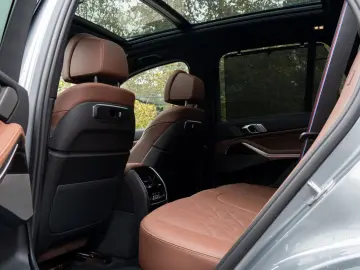 BMW X5 50e M PRO.LUFTFE.SOFTCL.PANO.DR.ASS.PRO.AHK