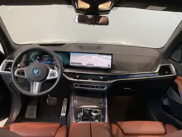 BMW X5 xDrive50e M Sportpaket  Activlenkung  2-Achs