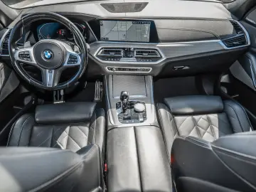 BMW X5 xDrive40d M-Sportpaket AHK PANO Memory-Sitz 3