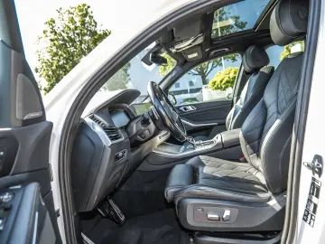 BMW X5 xDrive40d M-Sportpaket AHK PANO Memory-Sitz 3