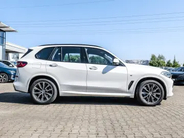BMW X5 xDrive40d M-Sportpaket AHK PANO Memory-Sitz 3