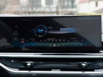 BMW X5 40i M PRO.LUFTF.PANO.DR.ASS.PR.ASS.SHZ.AHK