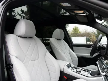 BMW X5 40i M PRO.LUFTF.PANO.DR.ASS.PR.ASS.SHZ.AHK