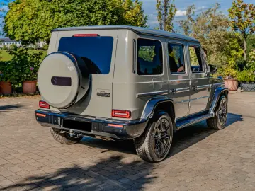 Mercedes-Benz G 450d AMG Line_MANUFAKTUR
