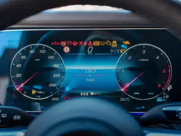 Mercedes-Benz G 450d AMG Line_MANUFAKTUR