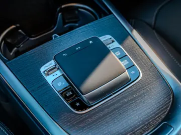 Mercedes-Benz G 450d AMG Line_MANUFAKTUR