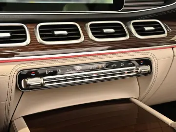 MERCEDES-BENZ GLE 350 d 4M Coupé AMG Sport PANO MULT…