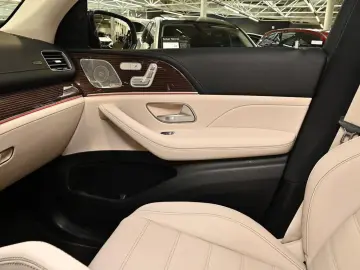 MERCEDES-BENZ GLE 350 d 4M Coupé AMG Sport PANO MULT…