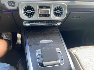 MERCEDES-BENZ G450d AMG-LINE MY2026 Magno Keyless-go Massage