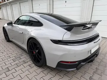 PORSCHE 991 911 Carrera 4 GTS Lift PASM PDLS  BOSE Park