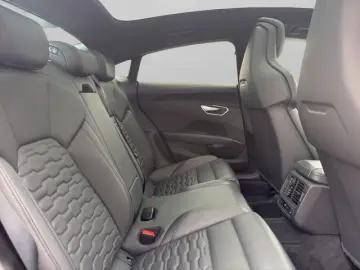 Audi e-tron GT quattro   B&O 3D HUD   Laser Pano Masaj 360
