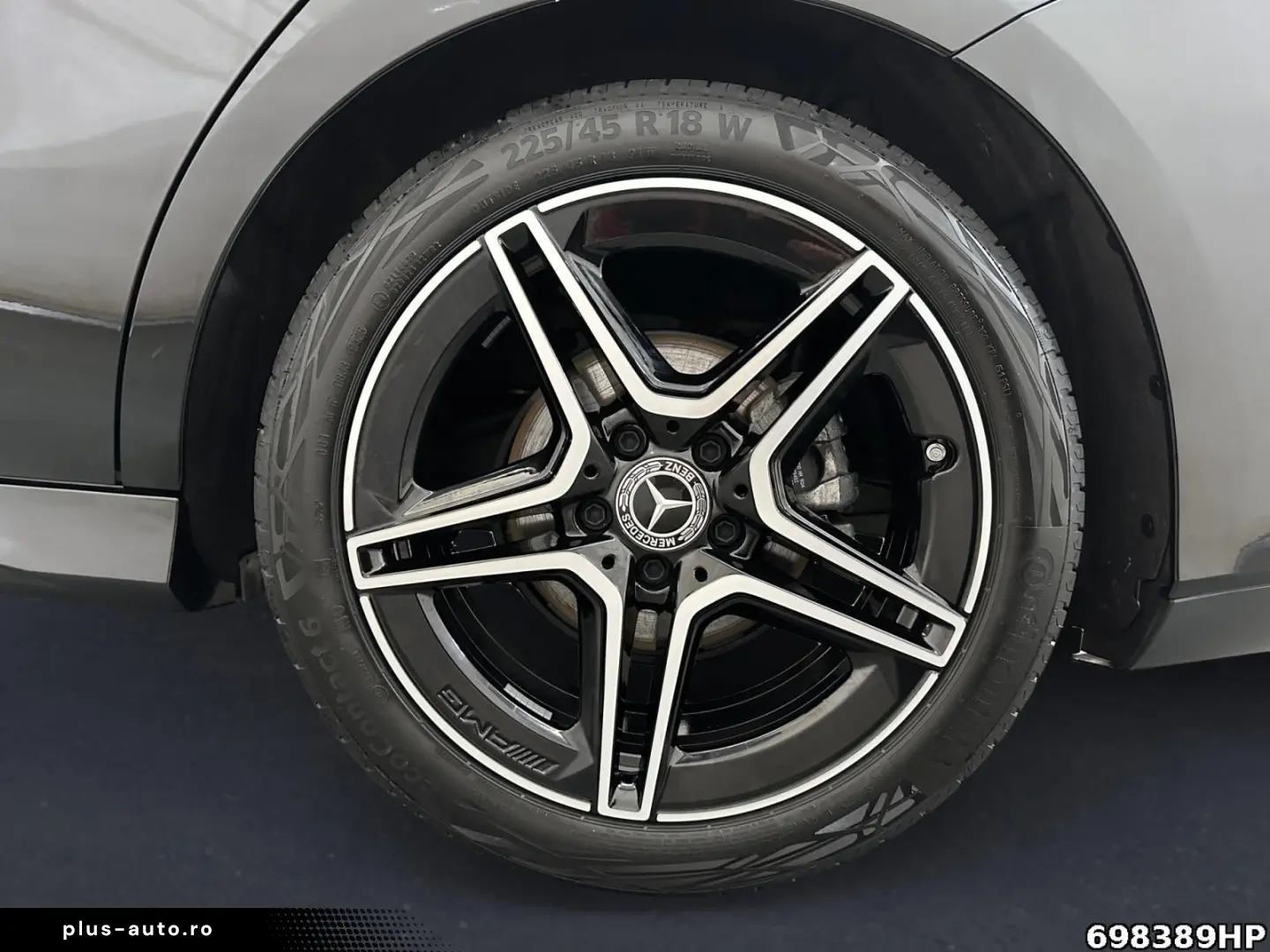 MERCEDES-BENZ CLA 180 AMG  Pano Night 360
