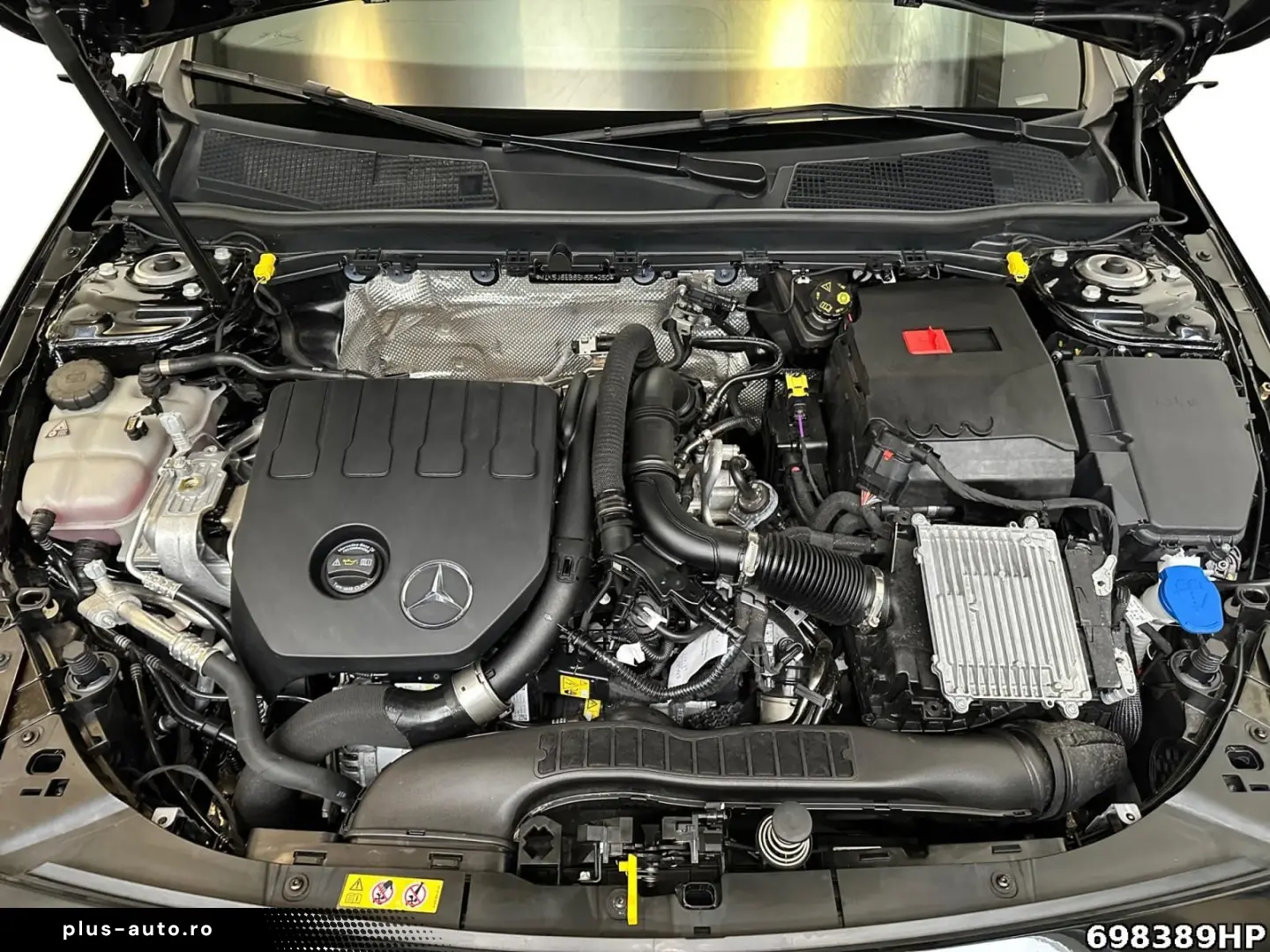 MERCEDES-BENZ CLA 180 AMG  Pano Night 360