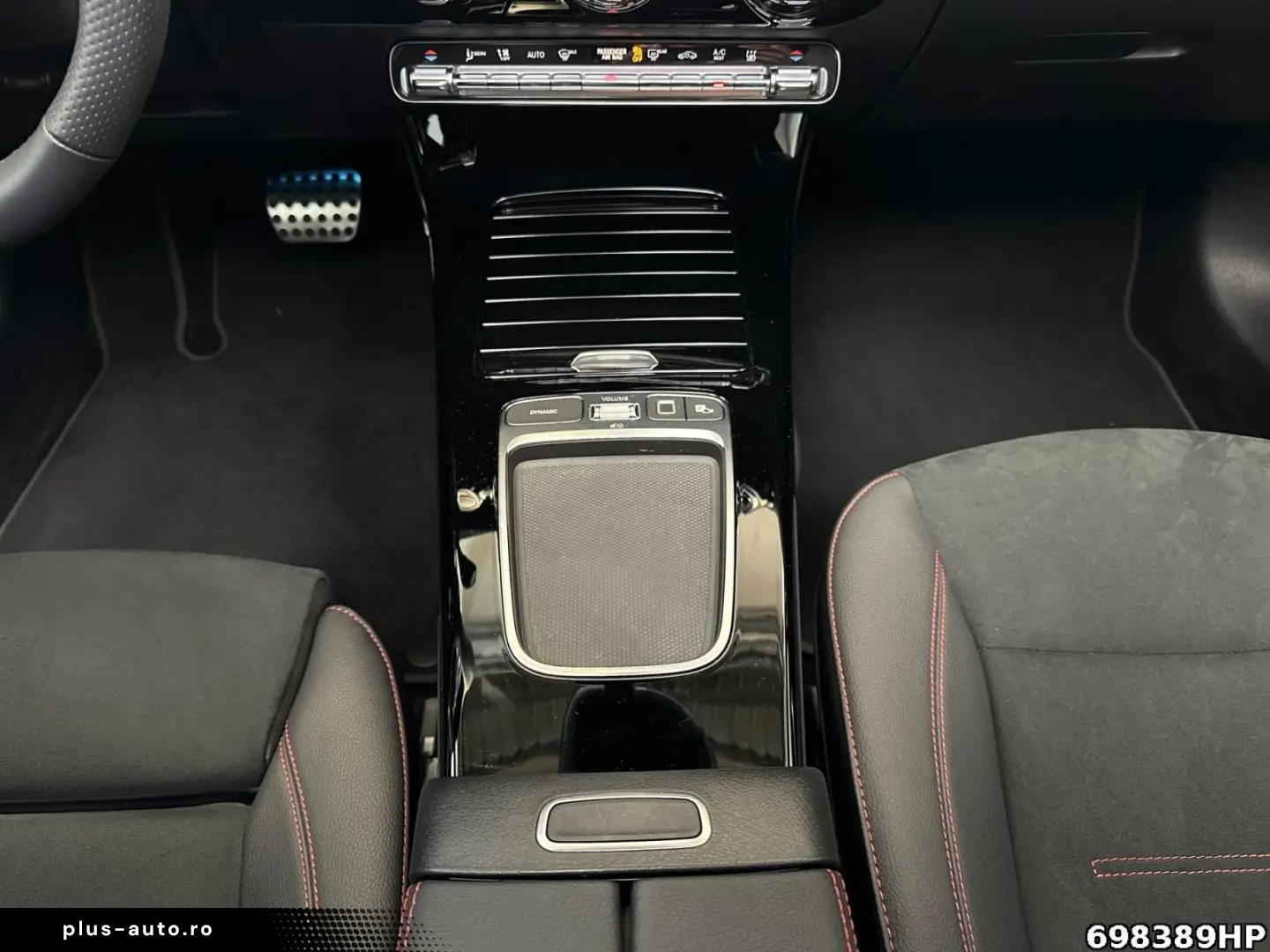 MERCEDES-BENZ CLA 180 AMG  Pano Night 360