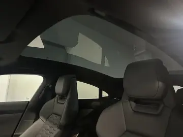 Audi e-tron GT quattro   B&O   Laser Pano HUD Masaj   360