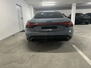 Audi e-tron GT quattro   B&O   Laser Pano HUD Masaj   360