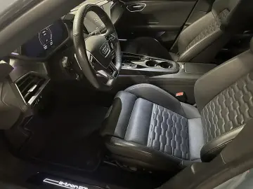 Audi e-tron GT quattro   B&O   Laser Pano HUD Masaj   360