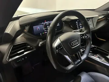 Audi e-tron GT quattro   B&O   Laser Pano HUD Masaj   360