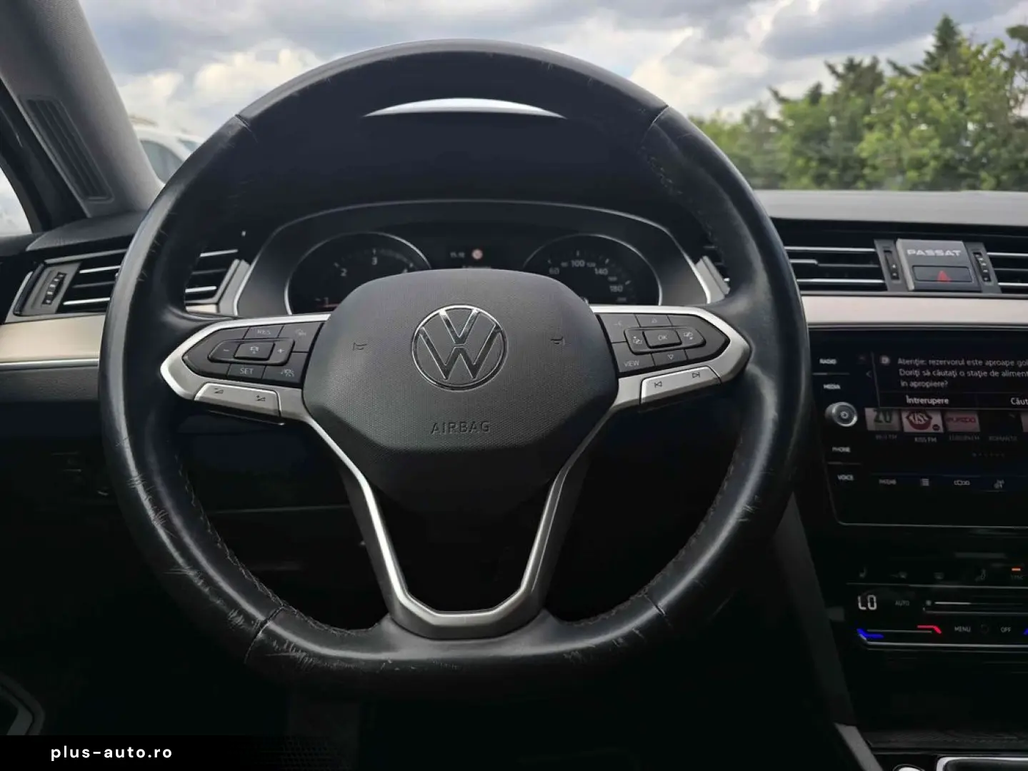 Volkswagen Passat 2022