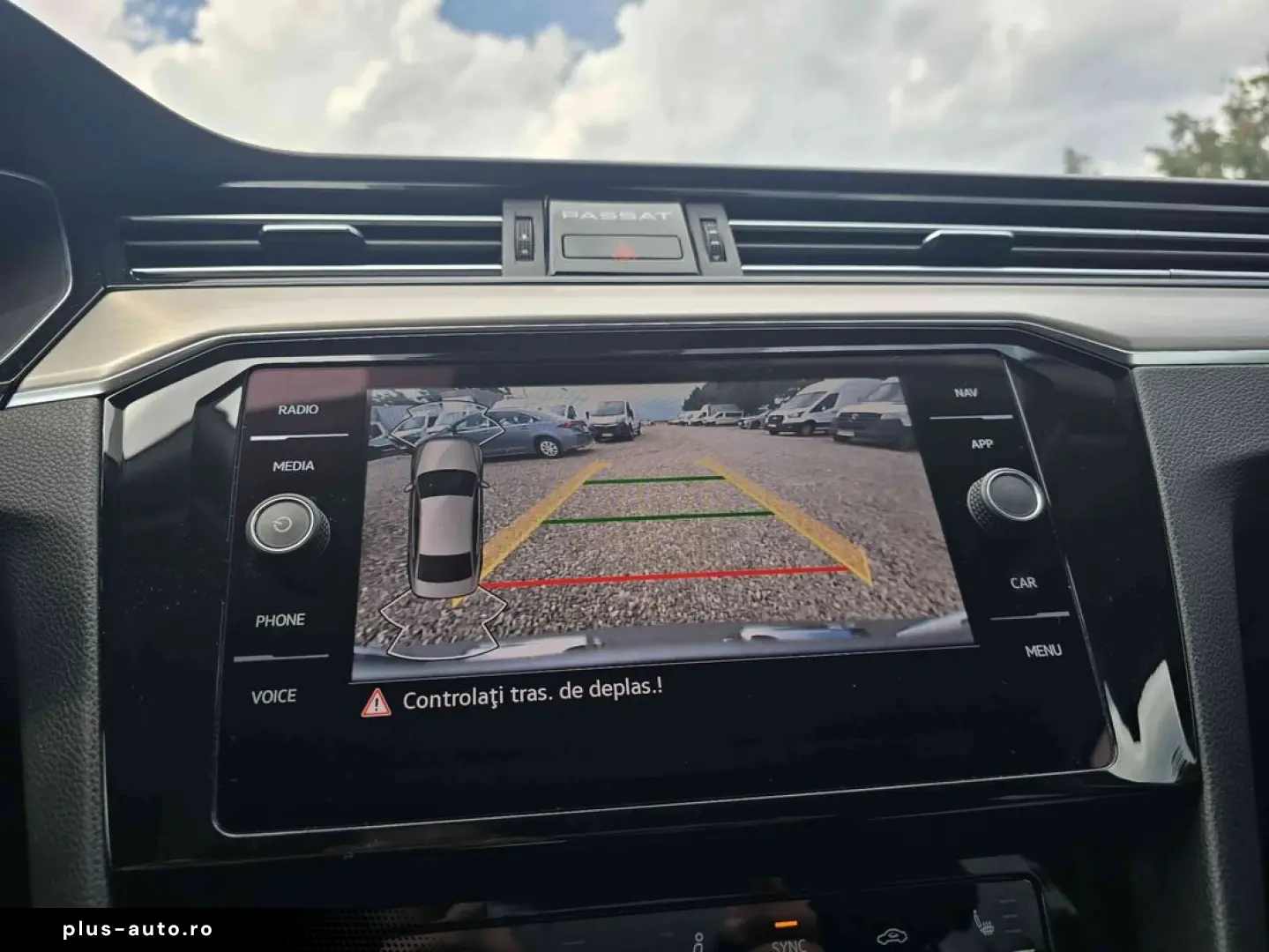 Volkswagen Passat 2022