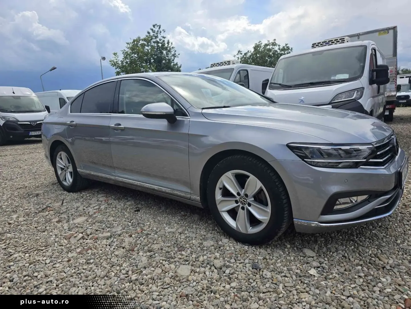 Volkswagen Passat 2022
