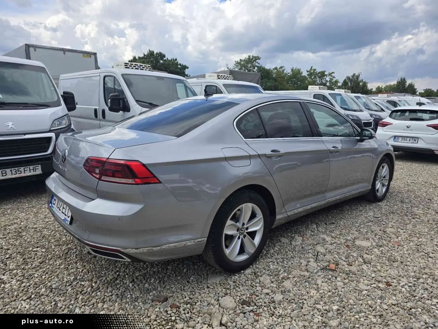Volkswagen Passat 2022