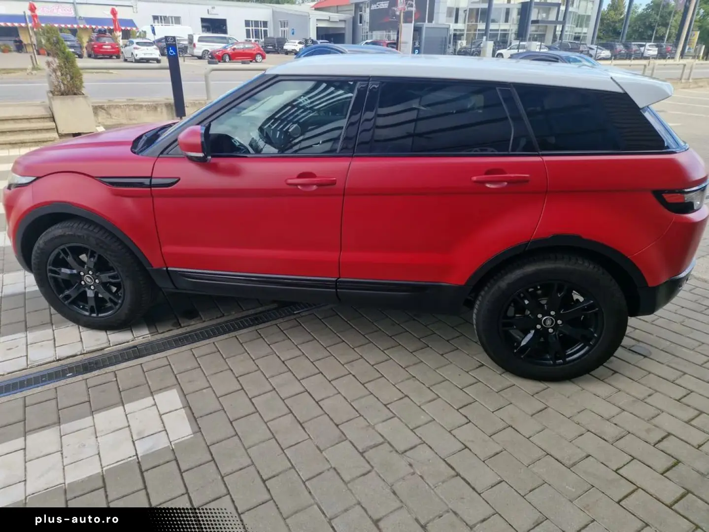 Land-Rover Range-Rover-Evoque