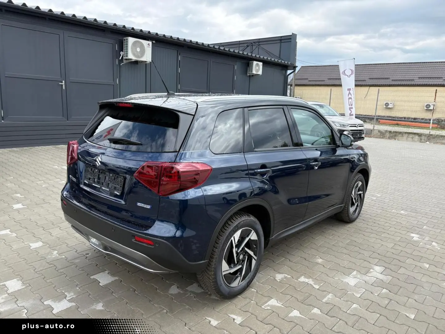 Suzuki Vitara 1.4T Mild Hybrid   2025   4WD   MT   echipare