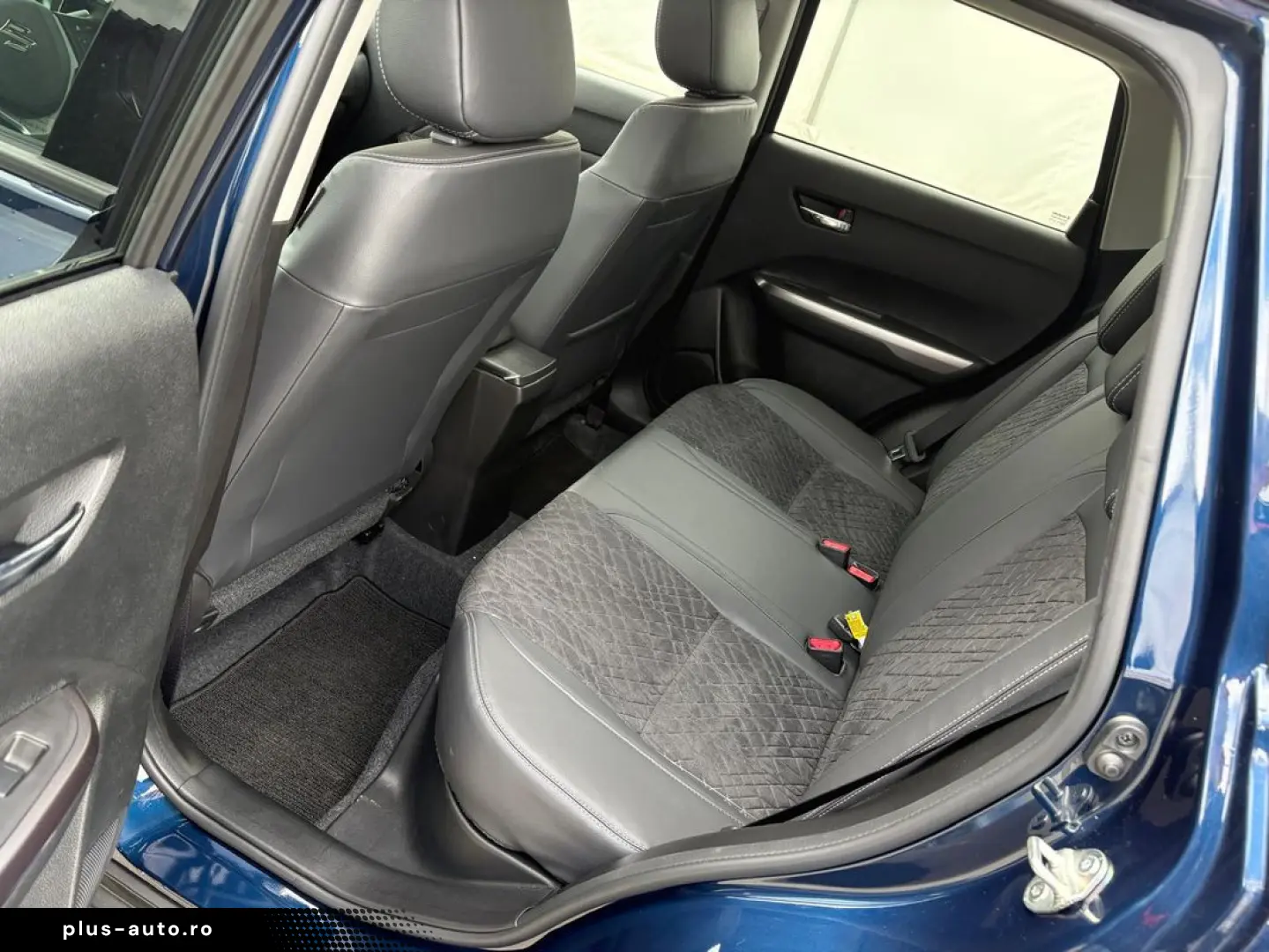 Suzuki Vitara 1.4T Mild Hybrid   2025   4WD   MT   echipare