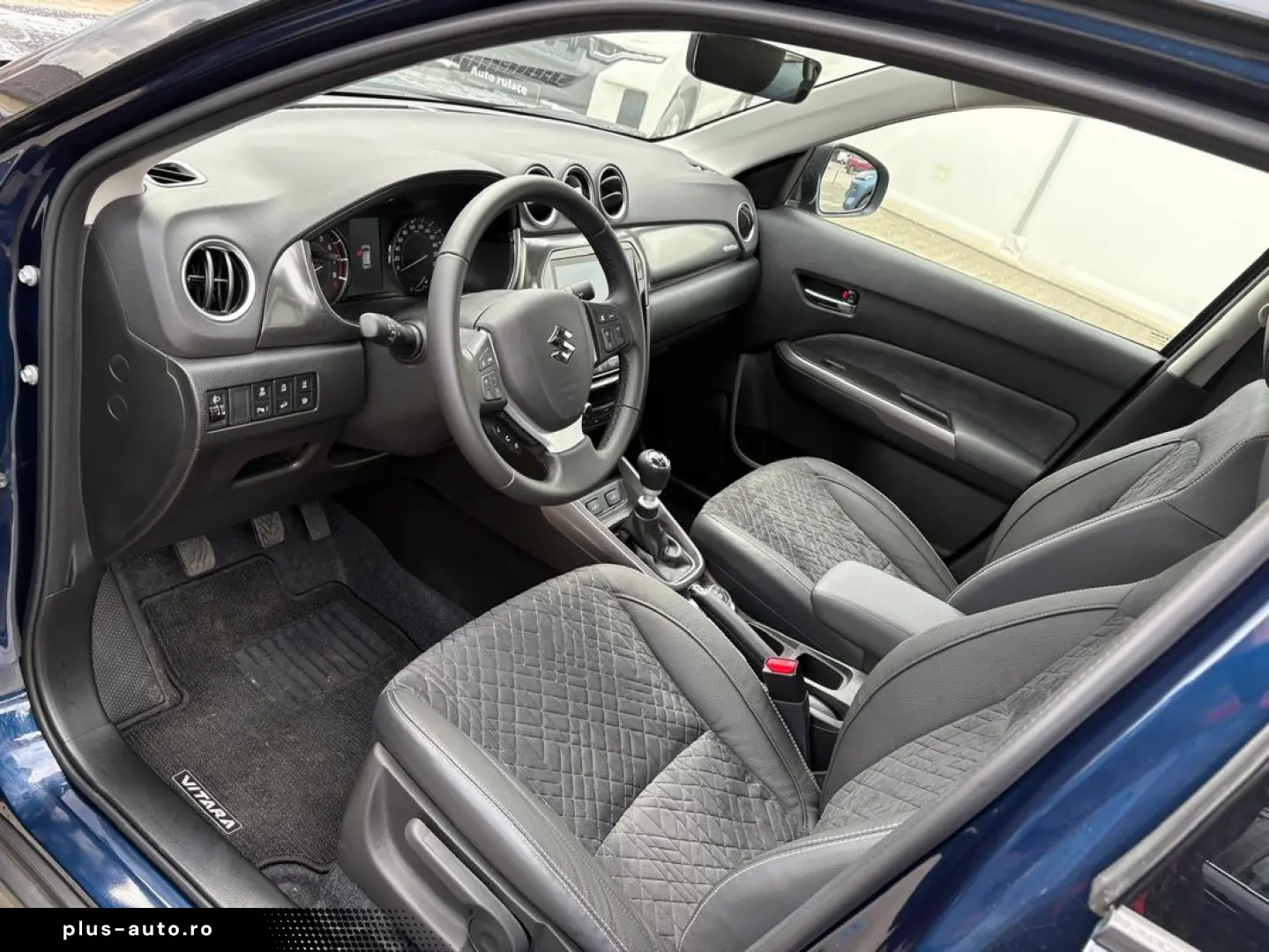 Suzuki Vitara 1.4T Mild Hybrid   2025   4WD   MT   echipare