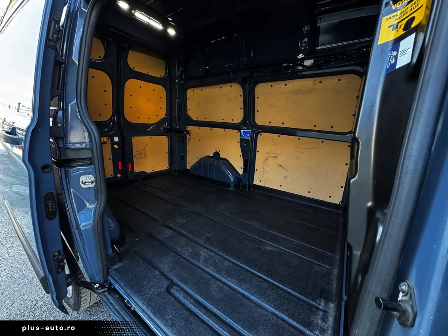 Ford Transit-Custom-