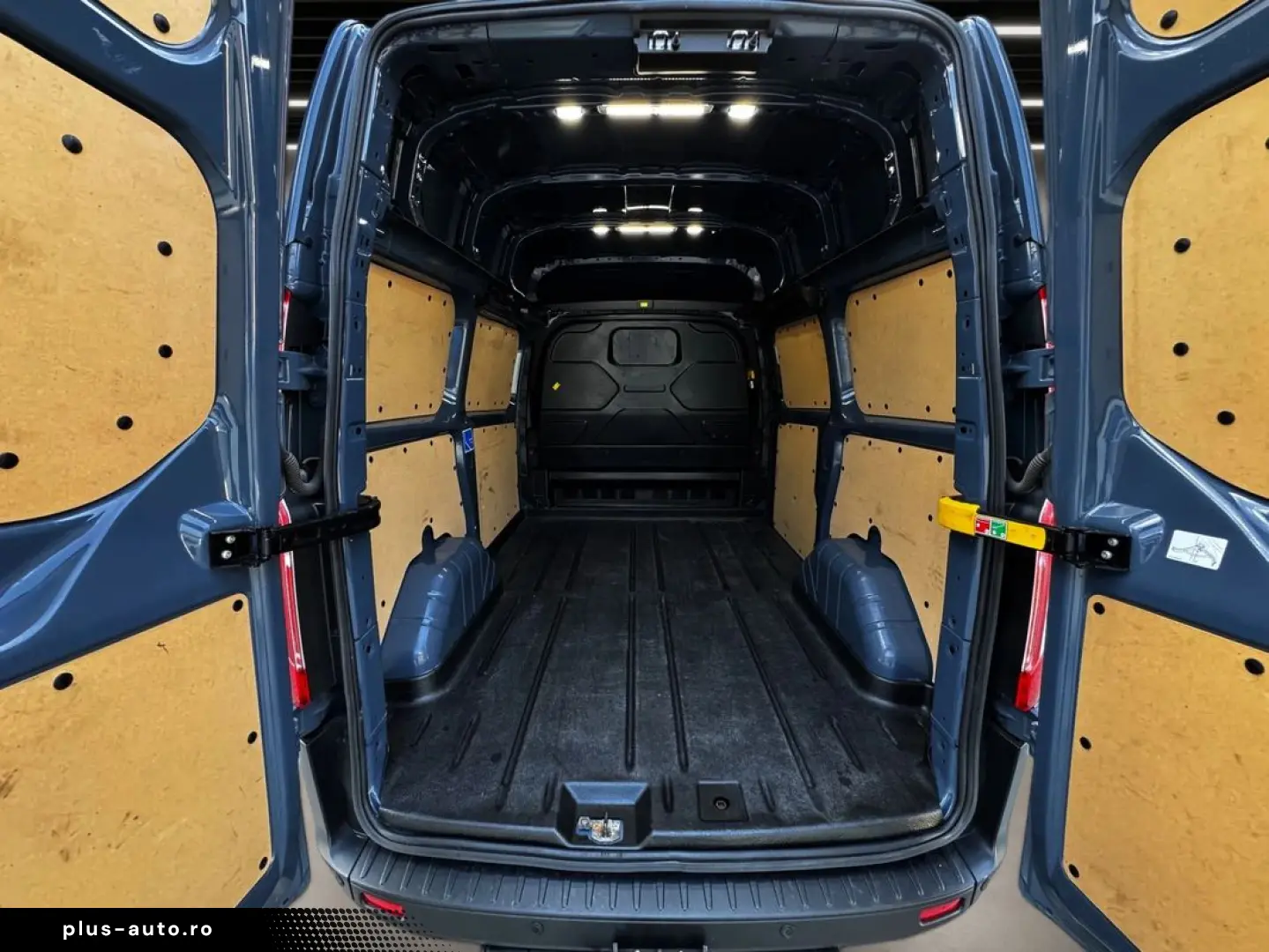 Ford Transit-Custom-