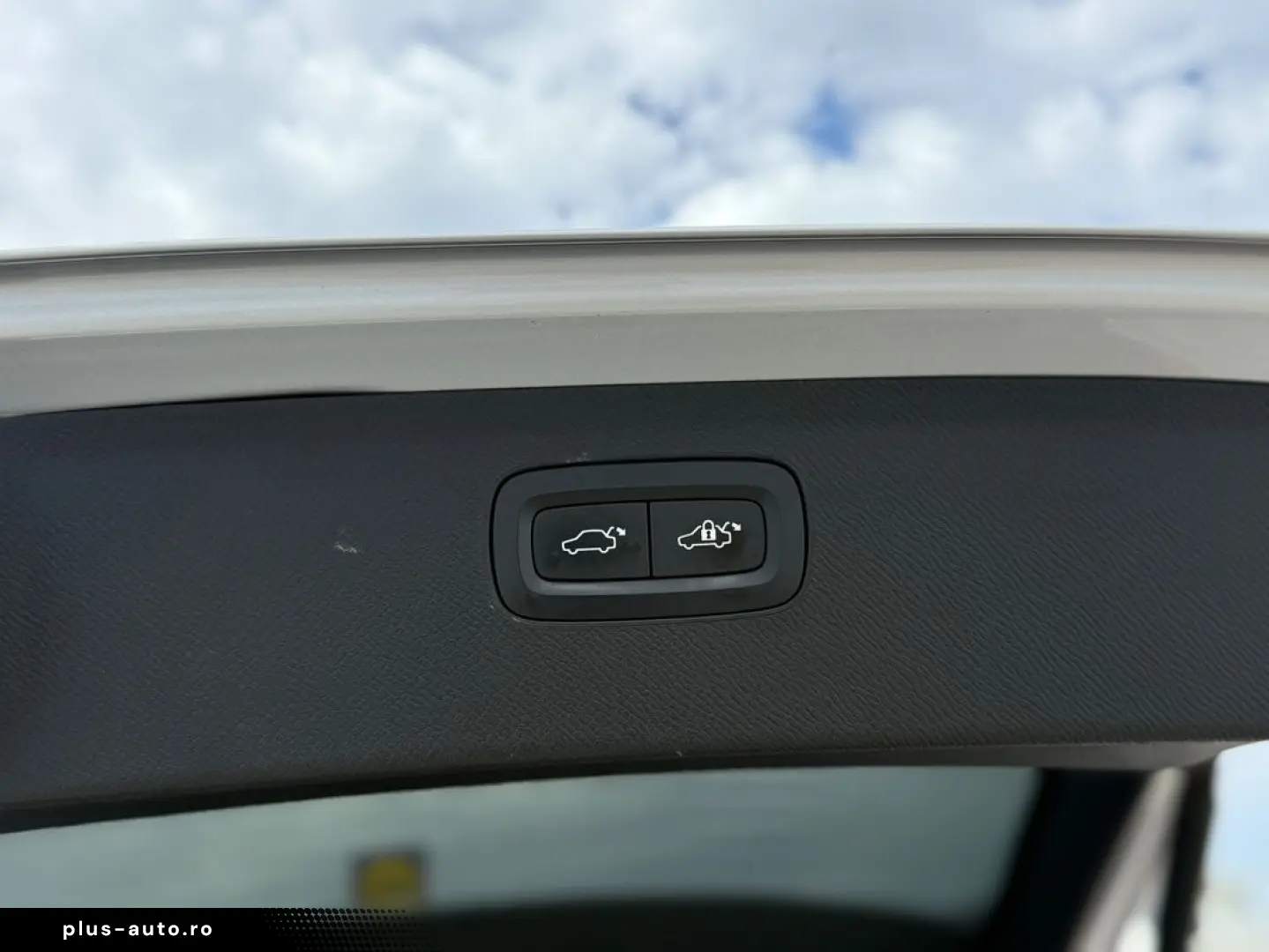 Volvo Xc-90