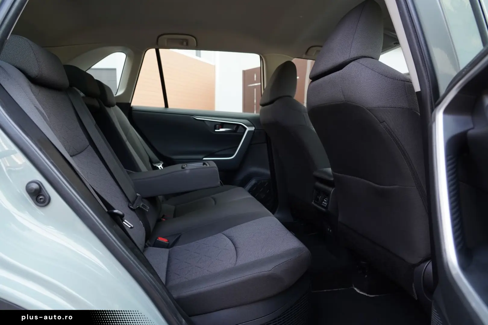 Toyota Rav-4