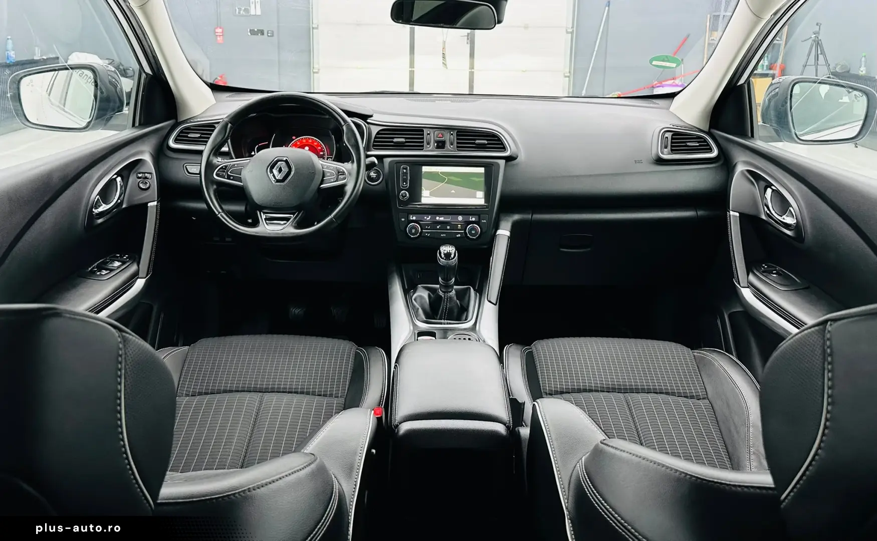 RENAULT KADJAR BOSE 2016 1.6D E6  Garantie 12 Luni Rate Avan