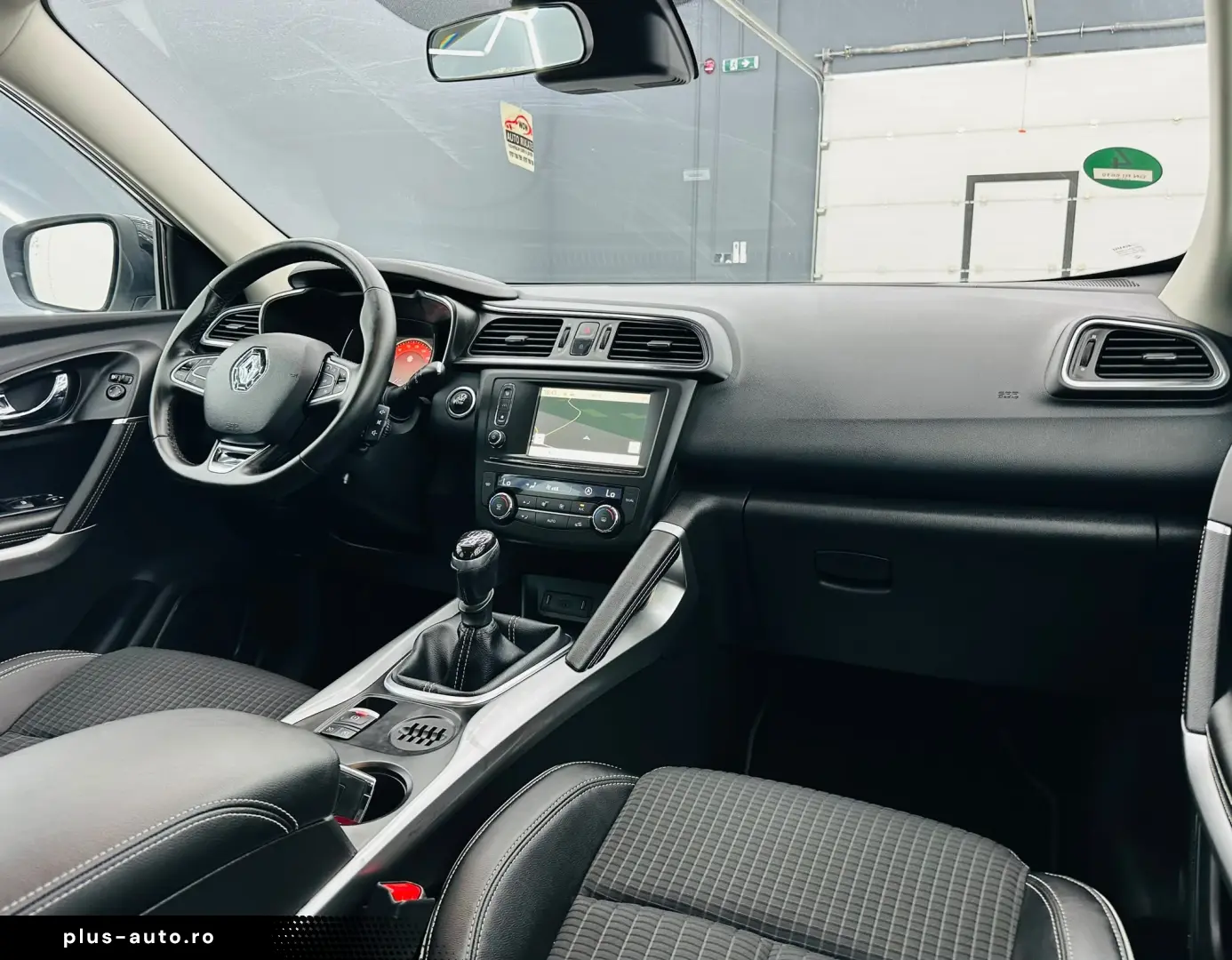 RENAULT KADJAR BOSE 2016 1.6D E6  Garantie 12 Luni Rate Avan