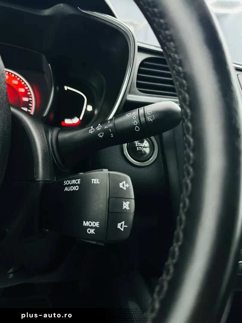 RENAULT KADJAR BOSE 2016 1.6D E6  Garantie 12 Luni Rate Avan