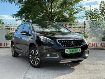 Peugeot 2008 Gt-line 2016 1.2 Benzina