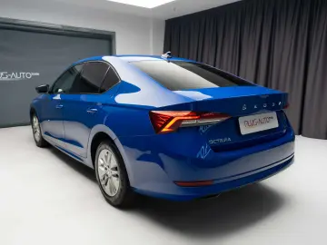 Skoda Octavia - automata