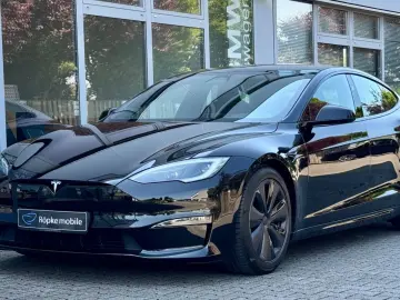 TESLA Model S Dualmotor