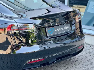 TESLA Model S Dualmotor