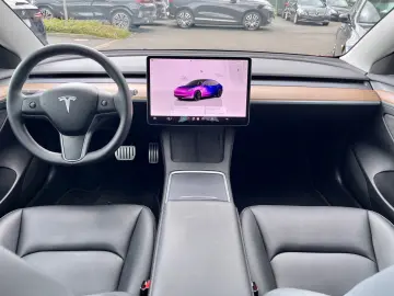TESLA Model 3 Performance Dual AWD