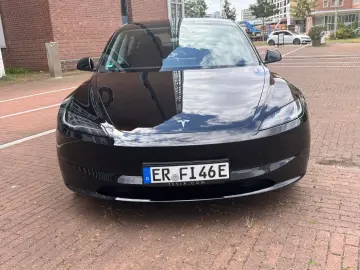 TESLA Model 3 LR AWD