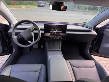 TESLA Model 3 LR AWD