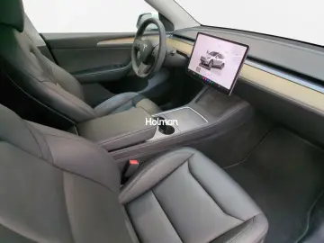 TESLA Model Y Long Range Dual Motor