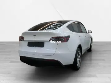 TESLA Model Y Long Range Dual Motor