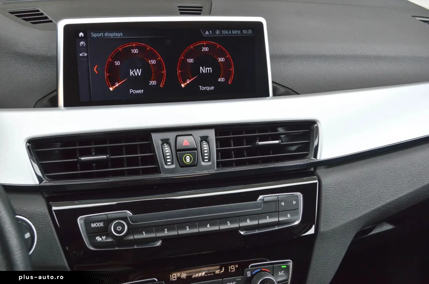 2021 BMW X1 xDrive25e Plug-in Hybrid   220 CP   Automată   R