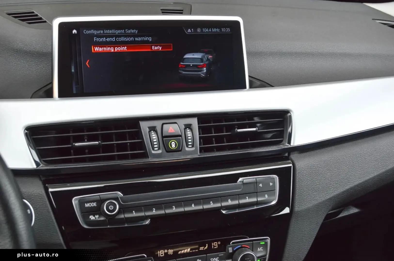 2021 BMW X1 xDrive25e Plug-in Hybrid   220 CP   Automată   R
