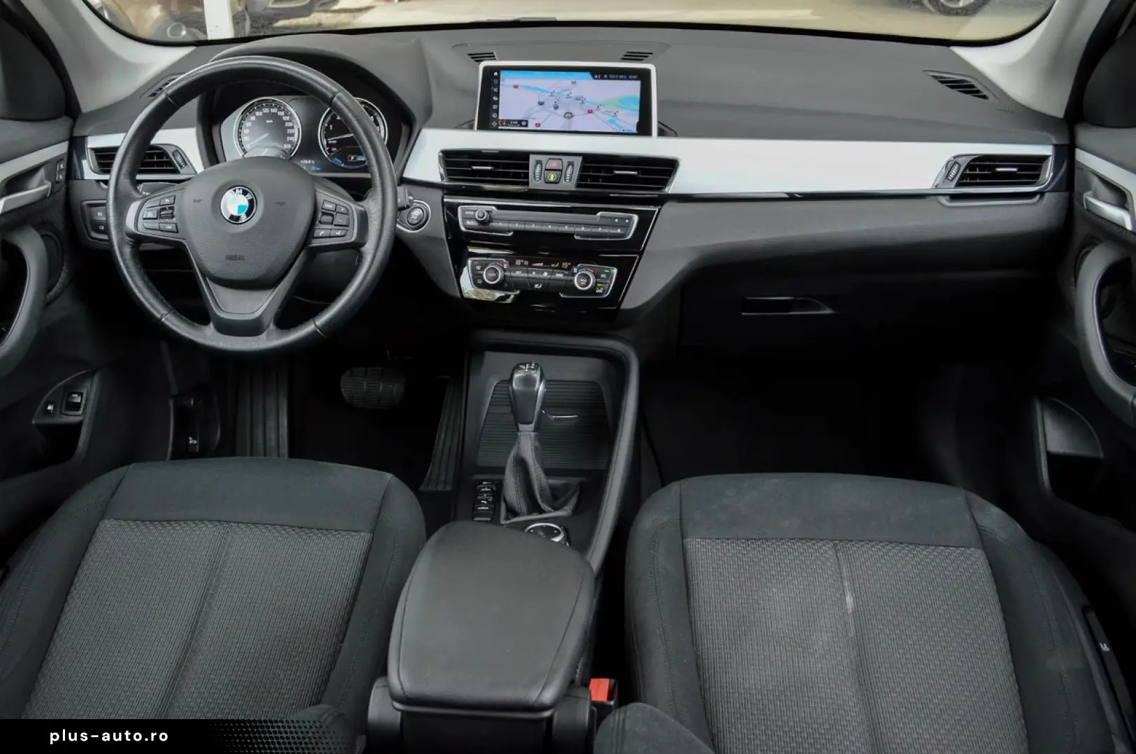 2021 BMW X1 xDrive25e Plug-in Hybrid   220 CP   Automată   R