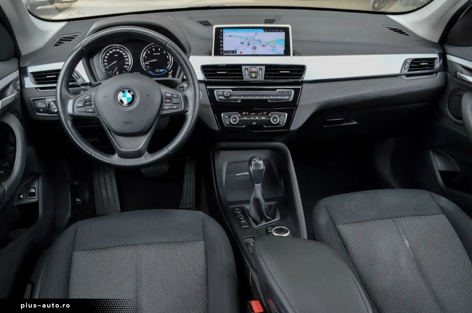 2021 BMW X1 xDrive25e Plug-in Hybrid   220 CP   Automată   R